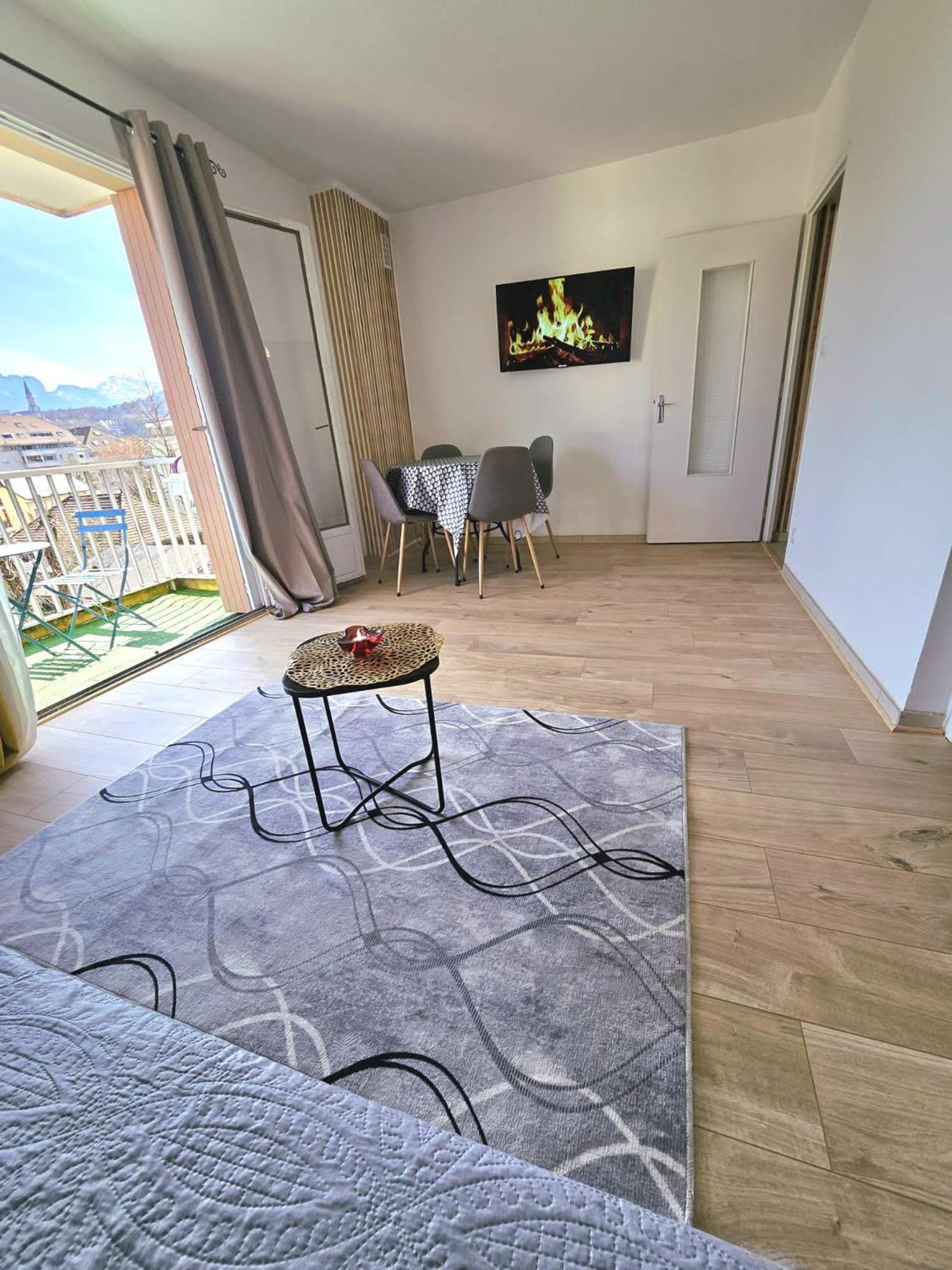Paradise Apartment Near Downtown Lake & Free Parking - Local Bike Annecy Luaran gambar